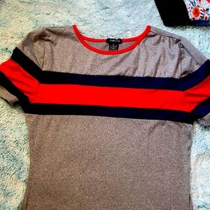 Rue 21 shirt💃🏻